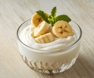 yogur y plátanos